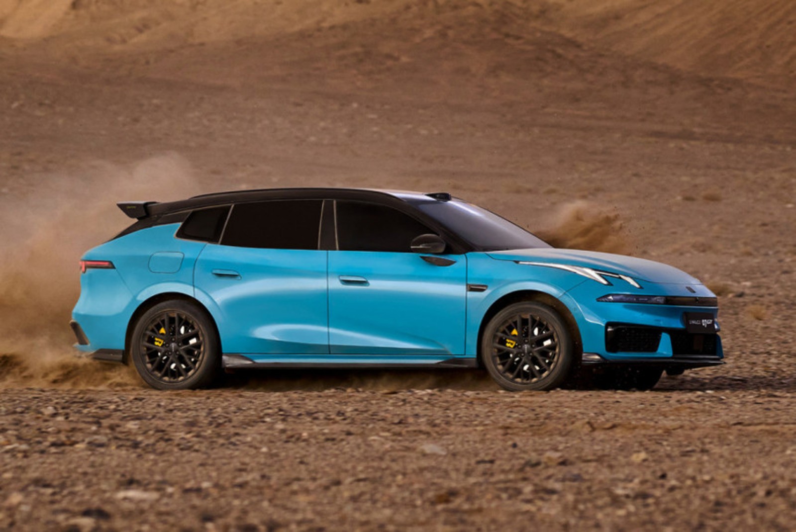 Lynk & Co 07GT Revealed as a Sporty Plug-In Hybrid Wagon